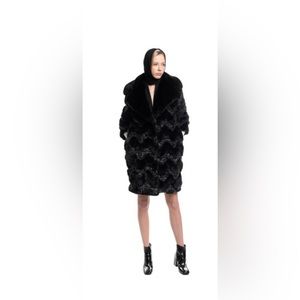 AINEA black metallic chevron boucle trimmed faux fur jacket size XS/S (38)